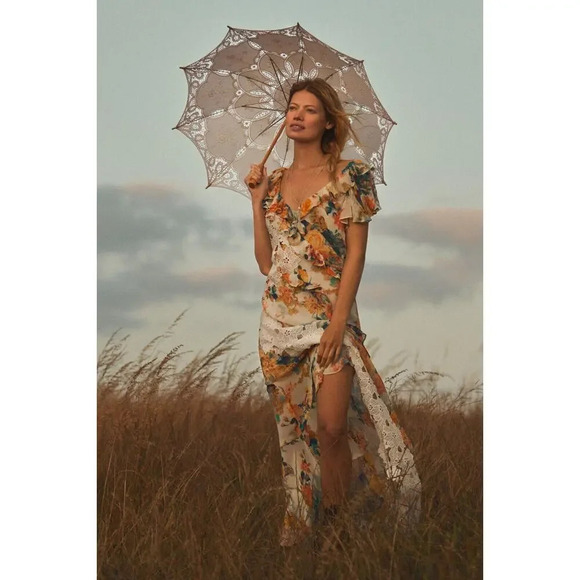 NWT By Anthropologie V-Neck Ruffle Lace Slip Dress Sz 6P Petite Ivory 9D410 - Picture 1 of 14